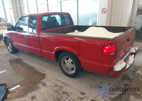2002 Chevrolet S-10 Ls z USA, uszkodzony, nr VIN 1GCCS19W928102664